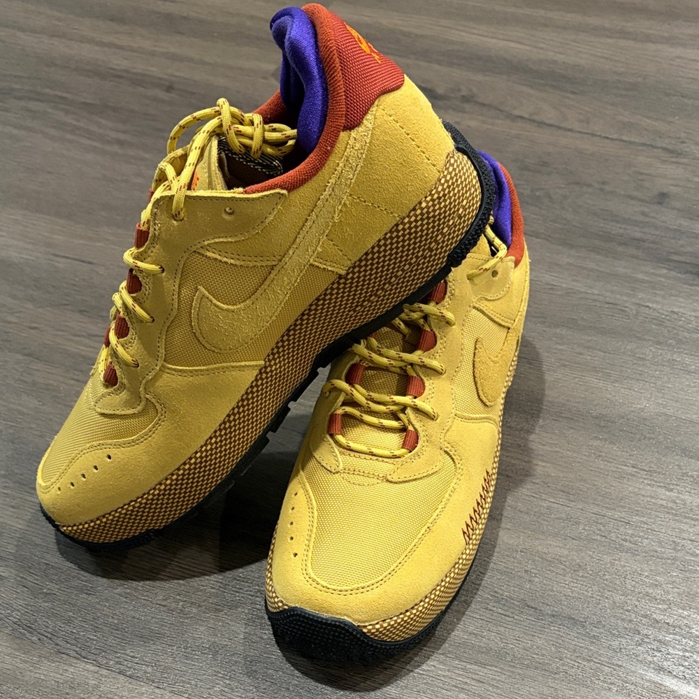 Nike Yellow and Purple Athletic Shoes W AIR Force 1 Wild